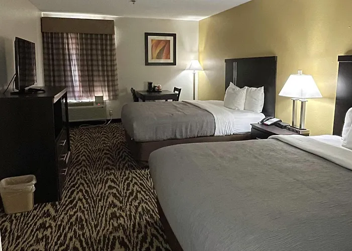 Quality Inn & Suites Clemmons I-40